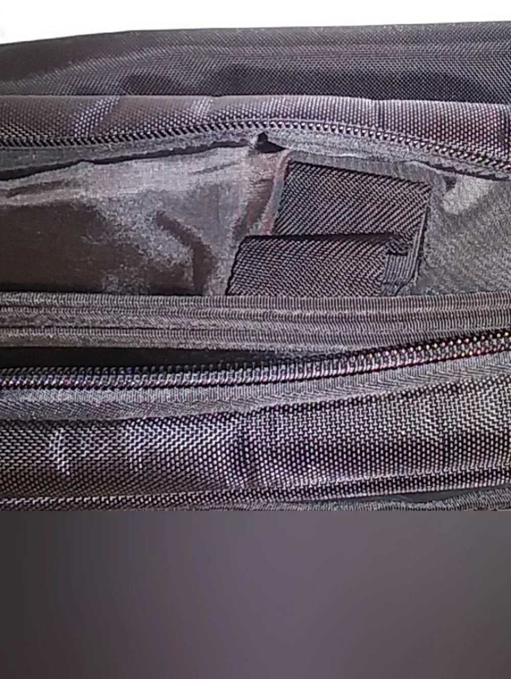 Pacific Design Men's Travel Briefcase Bag - Black